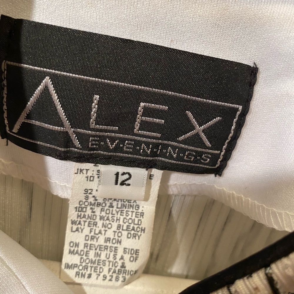 Vest jacket - Picture 9 of 12